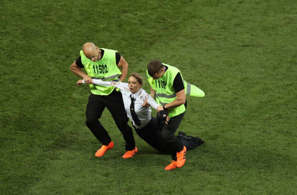 惊喜和欢呼 惊喜和欢呼