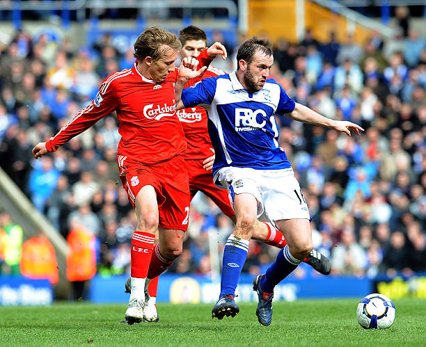 一个参考 一个参考